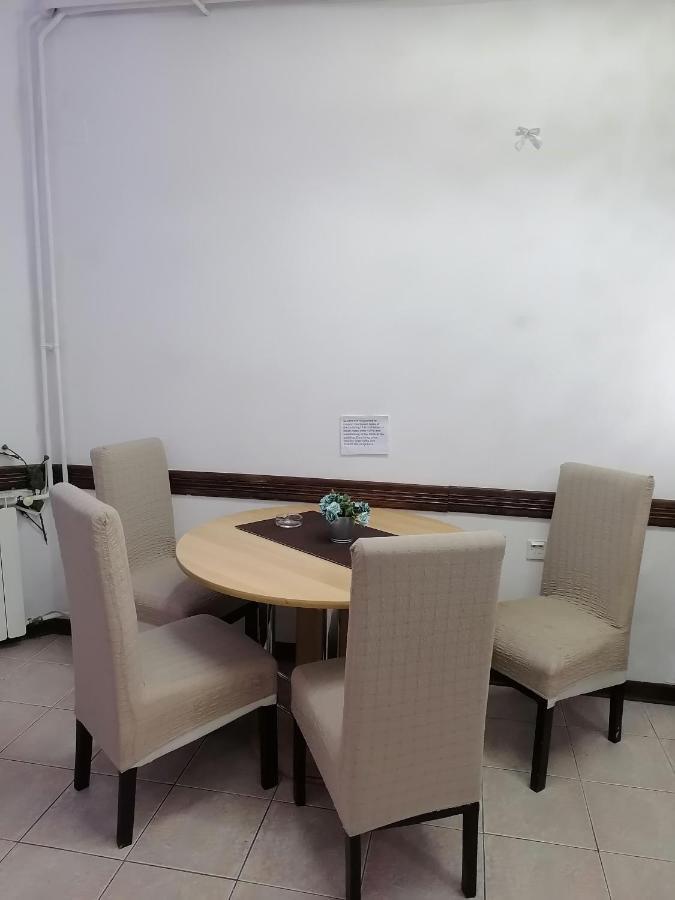 Low Cost Apartment ベオグラード エクステリア 写真